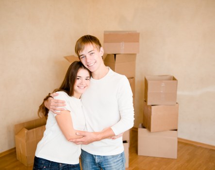 Customer booking and payment documents for removal services