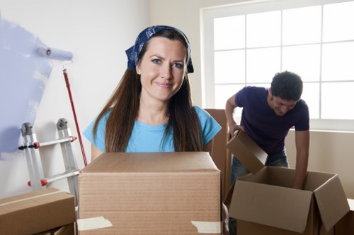 Man and van service in Edgware for local house and flat moves